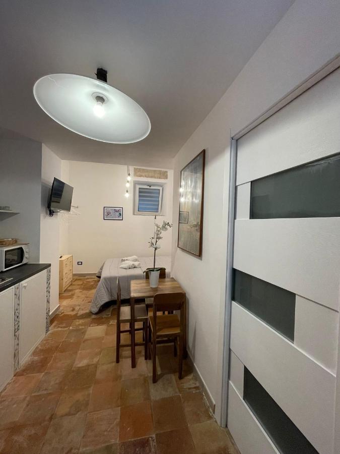 La Dimora Del Santo Apartment Napoli Bagian luar foto